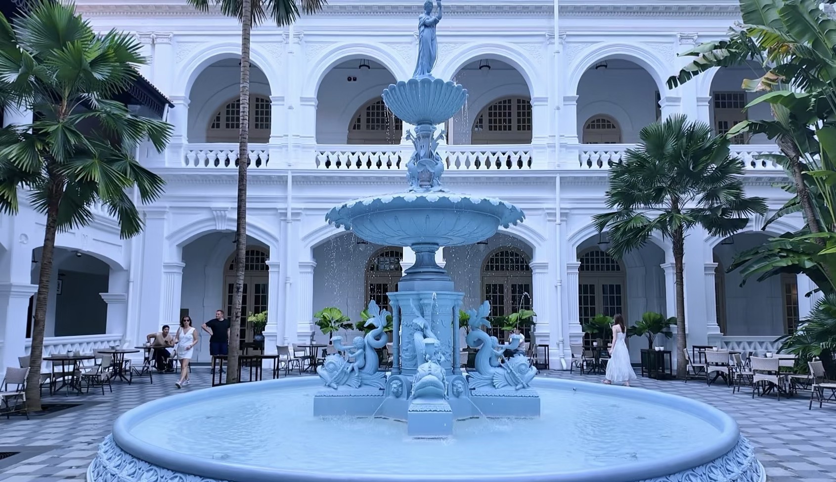 Colonial courtyard fountain in Singapore